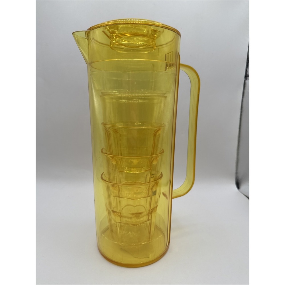 True Living 2 Qt Pitcher W/Lid & 4-8oz‎ Cups Yellow Plastic Set NEW